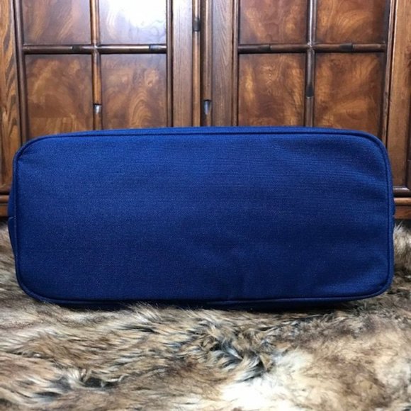 New England Patriots Embroidered Insulated Tote Cooler and 5 Pack Click Pen Set - Picture 7 of 16